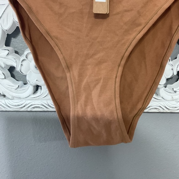 Skims sleep BRIEF camel new with tags size 4XL - Picture 4 of 6